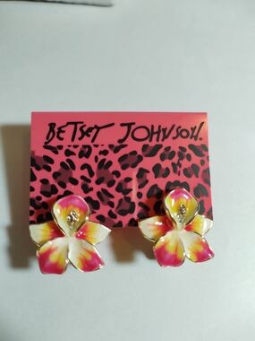 Betsey Johnson Oil Dripped Pink Yellow Floral Enamel Earrings